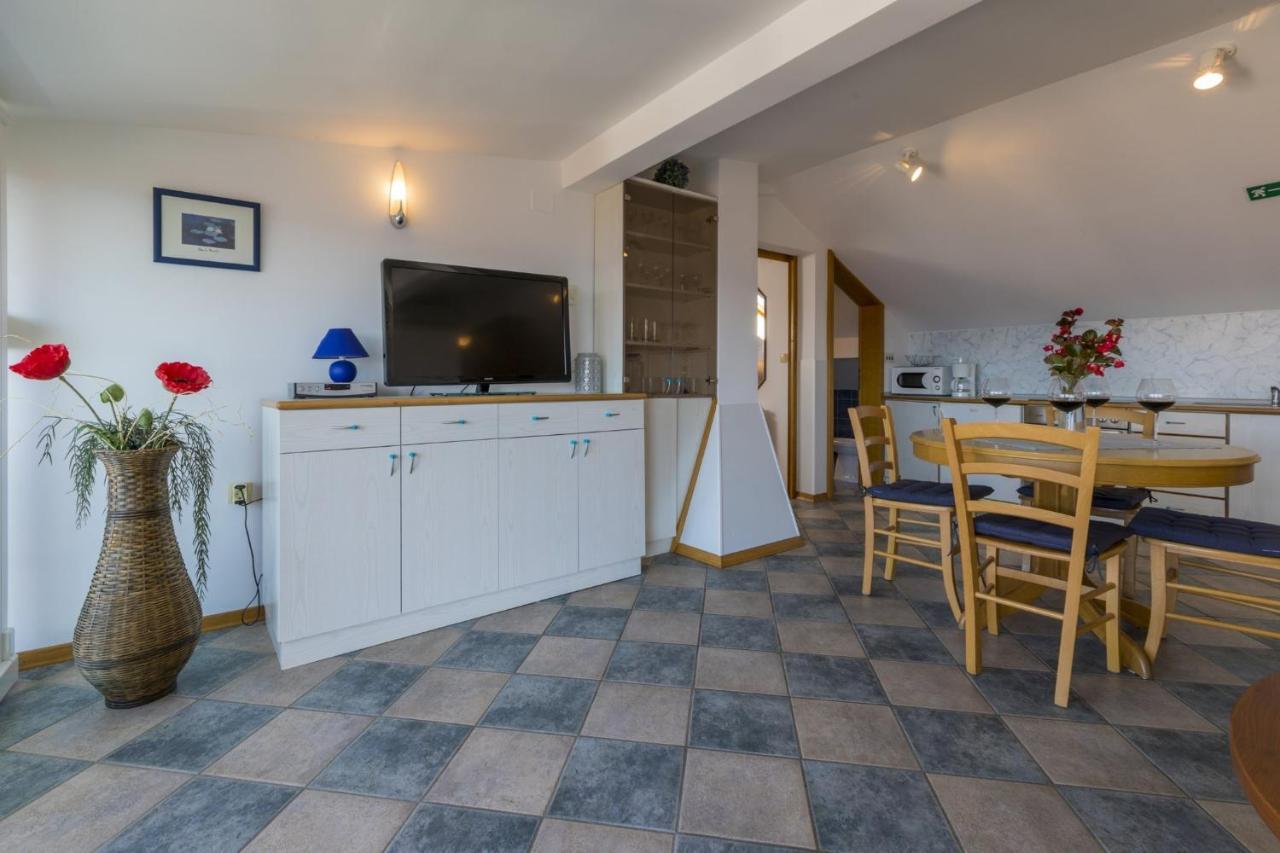 Blue Pearl Apartments Цриквениця Екстер'єр фото