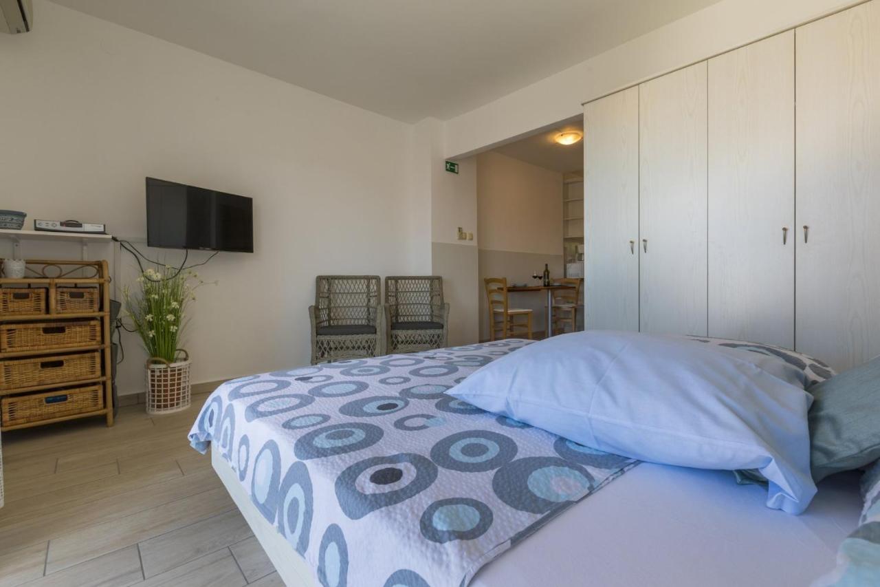 Blue Pearl Apartments Цриквениця Екстер'єр фото
