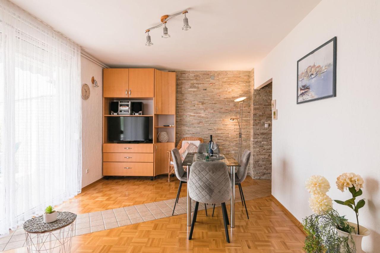 Blue Pearl Apartments Цриквениця Екстер'єр фото